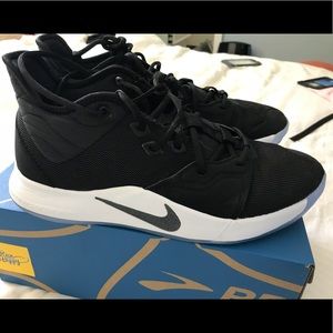 PG3 Basketball Shoes